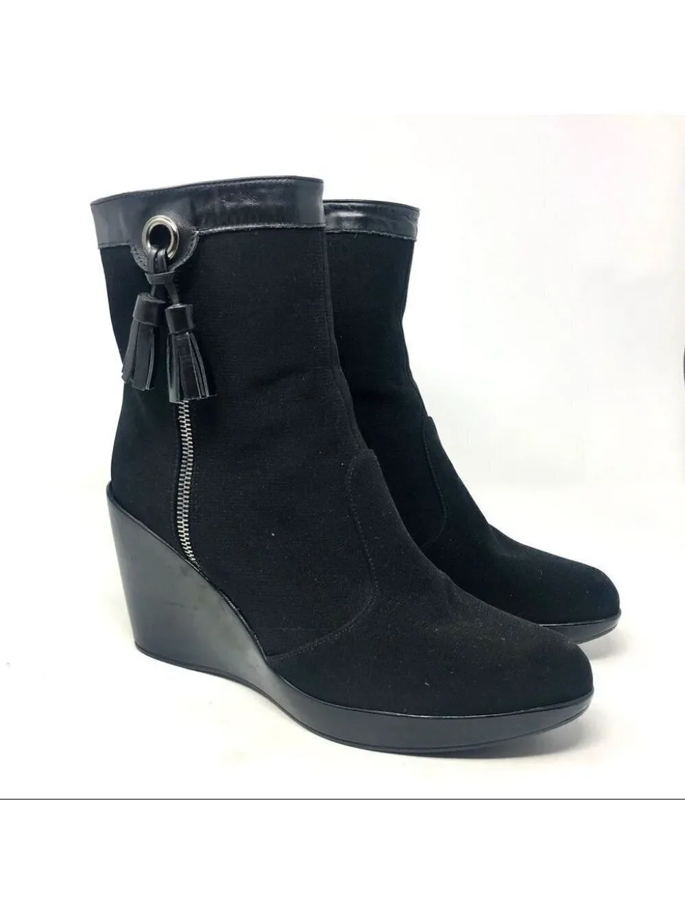 * Stuart Weitzman Gore-Tex Black Wedge Tassel Ankle Boots Size 38/8